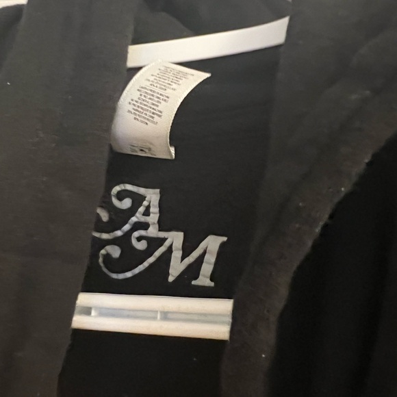 ARCTIC MONKEYS TOUR HOODIE purchased at Montreal concert in 2023 Barely worn - Picture 4 of 5